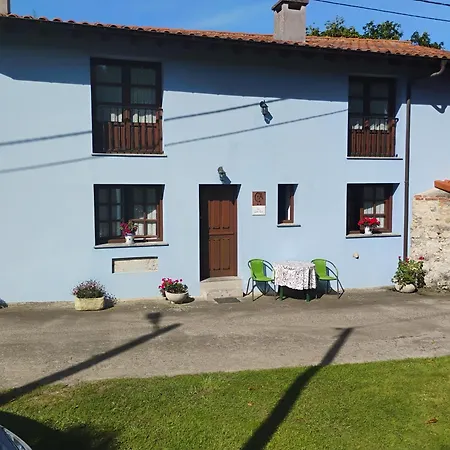 Casa Rural Casa Azul Farm stay