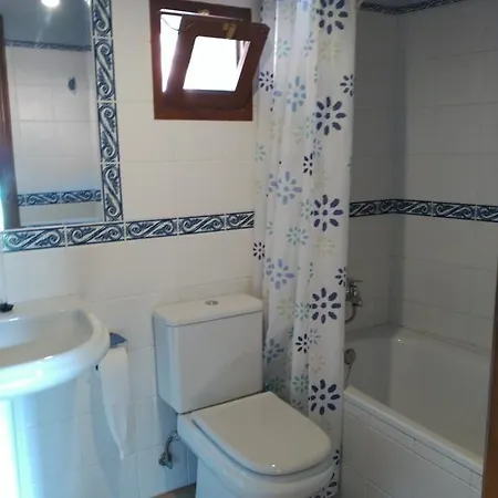Casa Rural Casa Azul Farm stay Villahormes